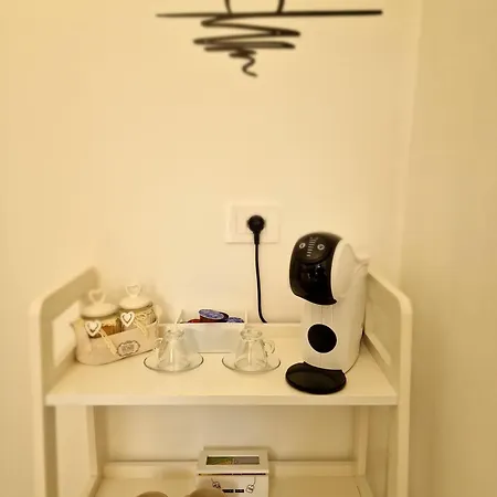 Sole A Catinelle Apartman *